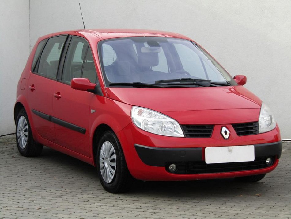 Renault Scénic 2.0 16V  7míst