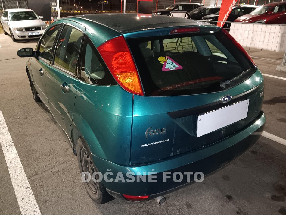 Ford Focus 1.8i 