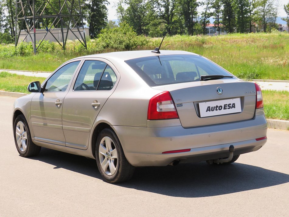 Škoda Octavia II 1.6 TDi Elegance