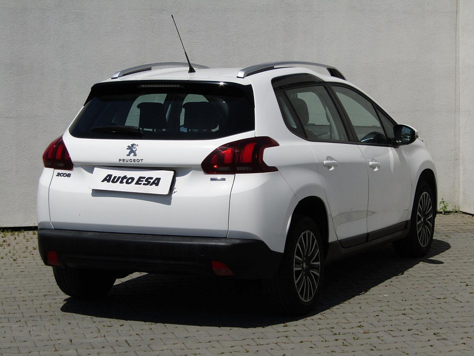 Peugeot 2008 1.2VTi 