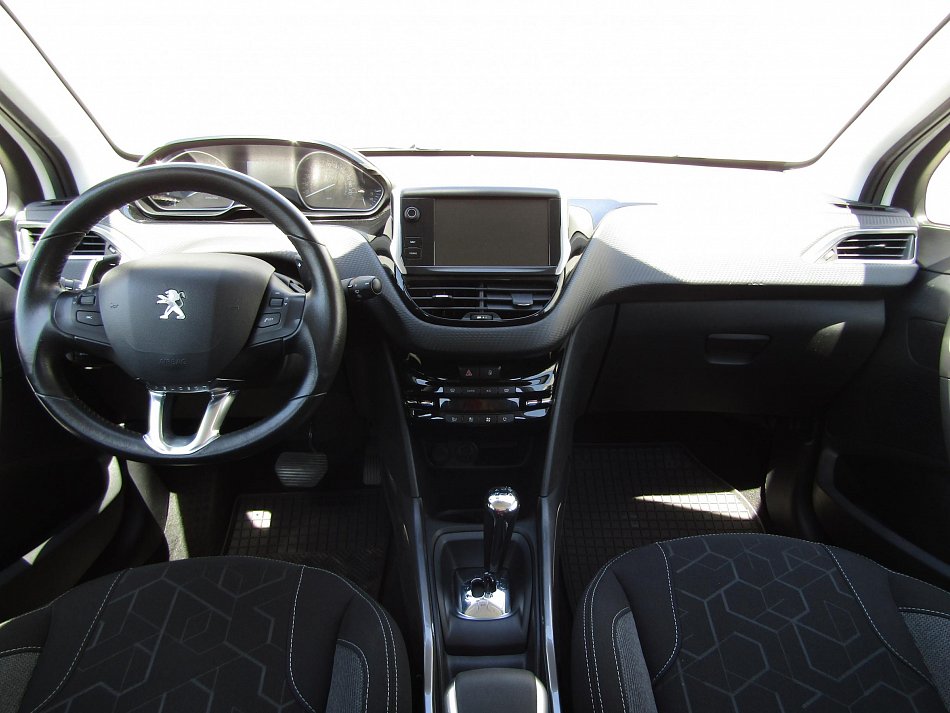 Peugeot 2008 1.2VTi 