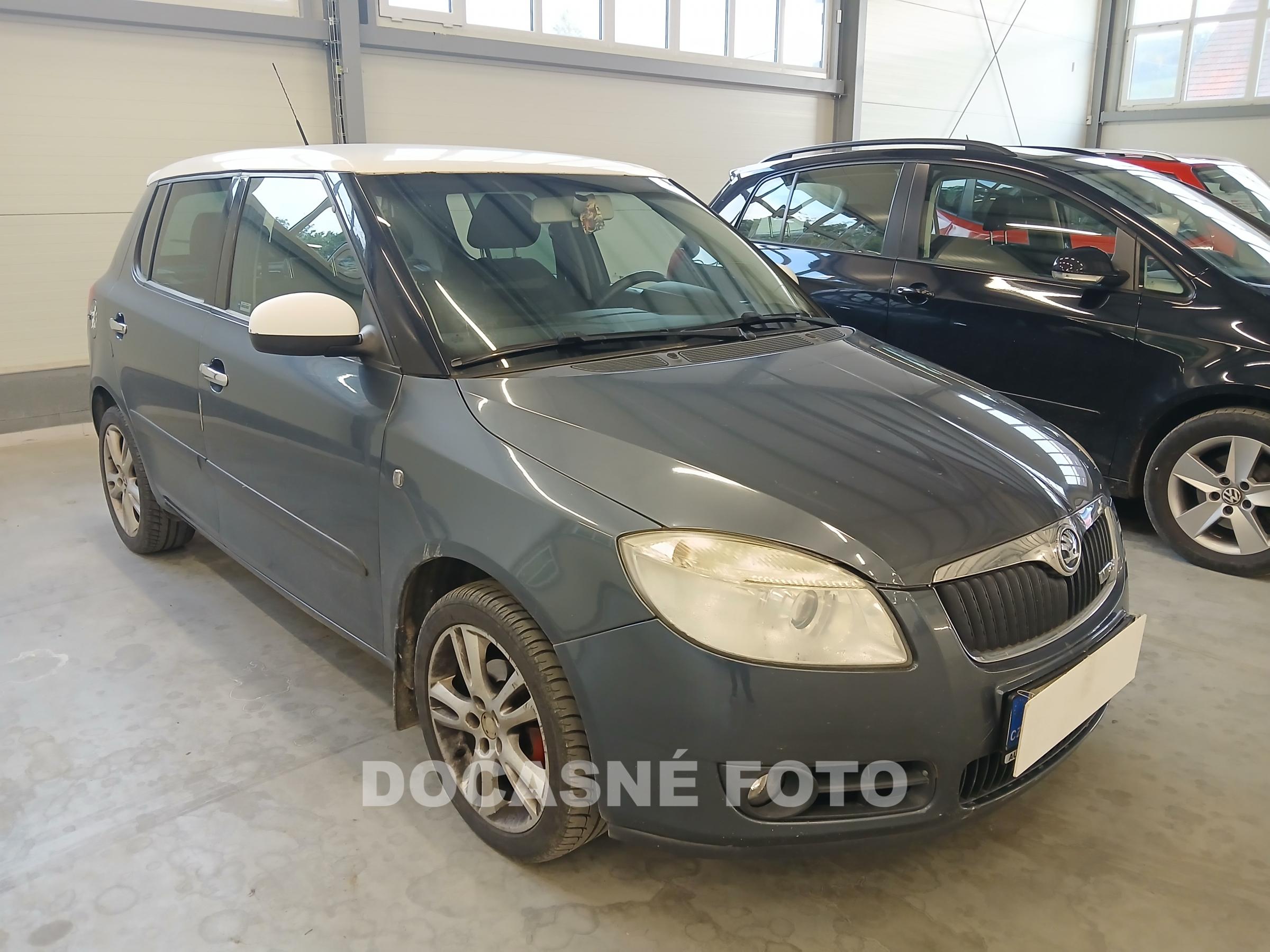 Škoda Fabia II, 2008 - celkový pohled