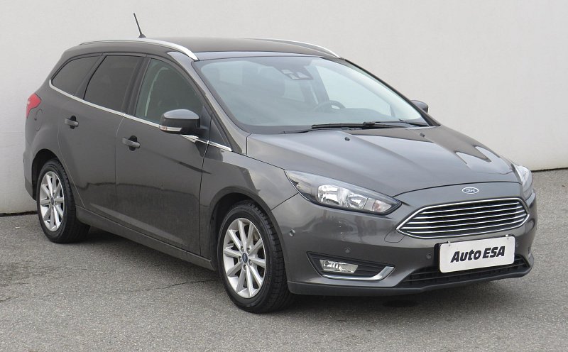 Ford Focus 1.5 EB Titanium