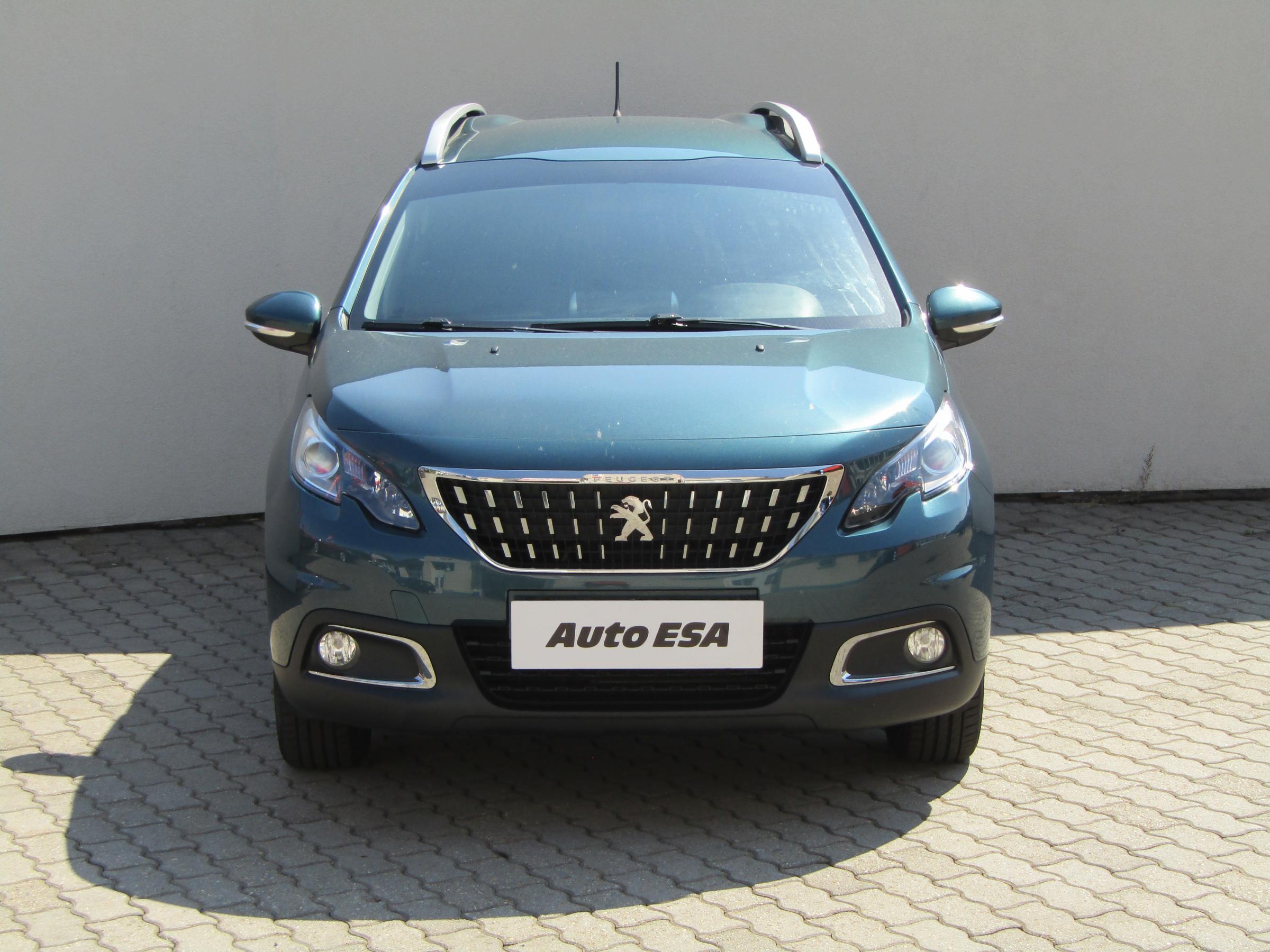 Peugeot 2008, 2017 - pohled č. 2