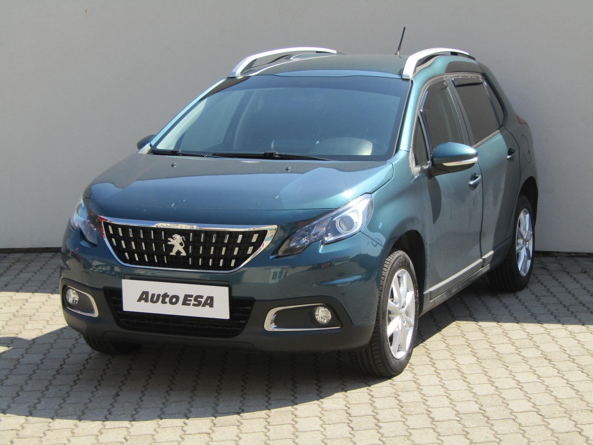 Peugeot 2008, 2017 - pohled č. 3