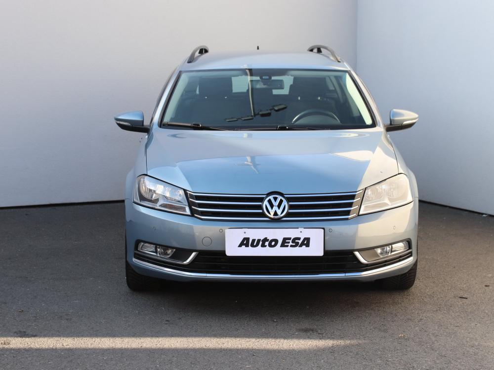 Volkswagen Passat, 2012 - pohled č. 2