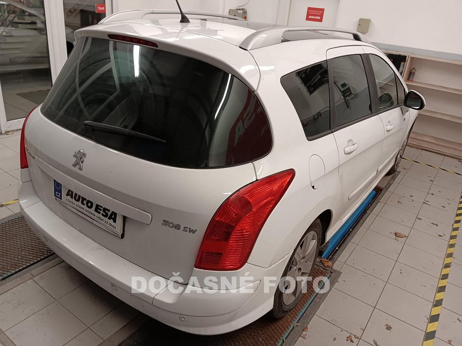 Peugeot 308 1.6 HDi 