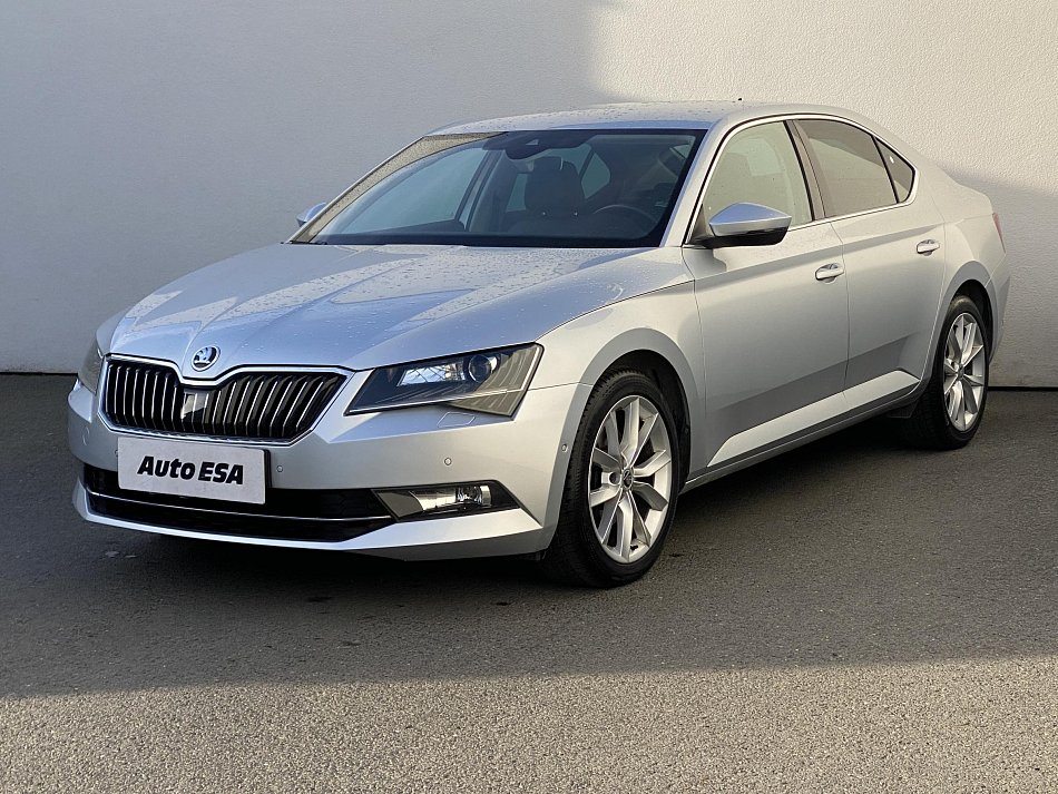 Škoda Superb III 2.0 TDi Style 4X4