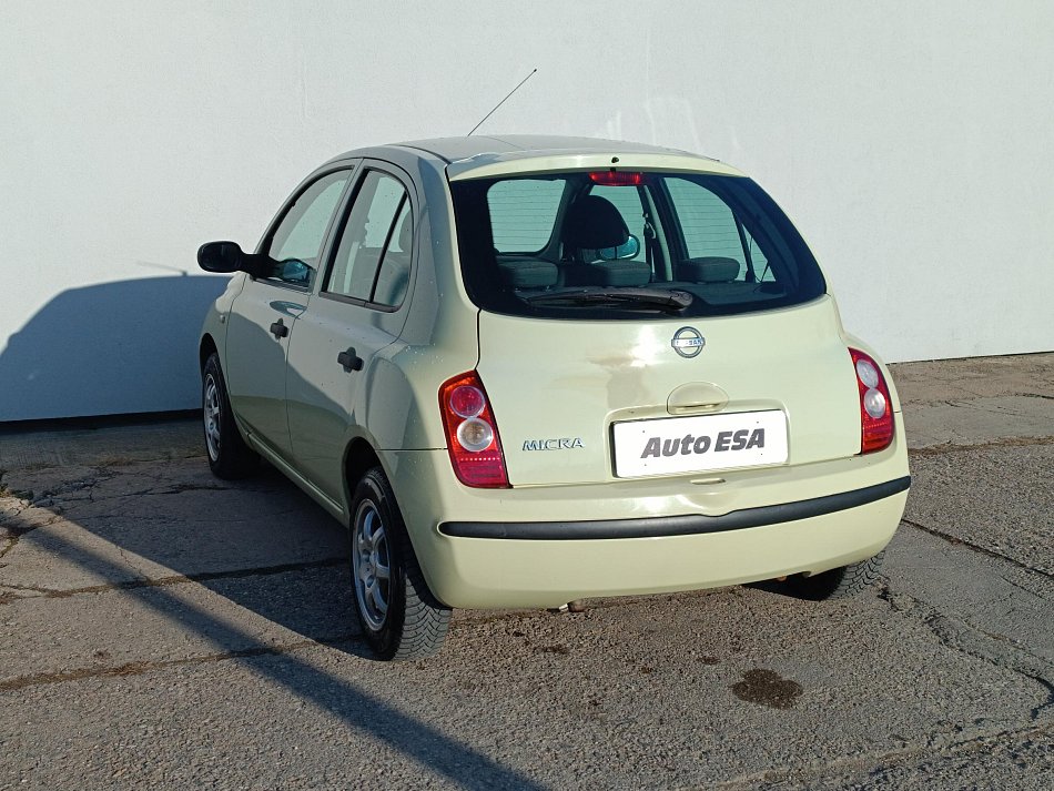 Nissan Micra 1.2i 