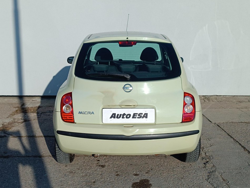 Nissan Micra 1.2i 