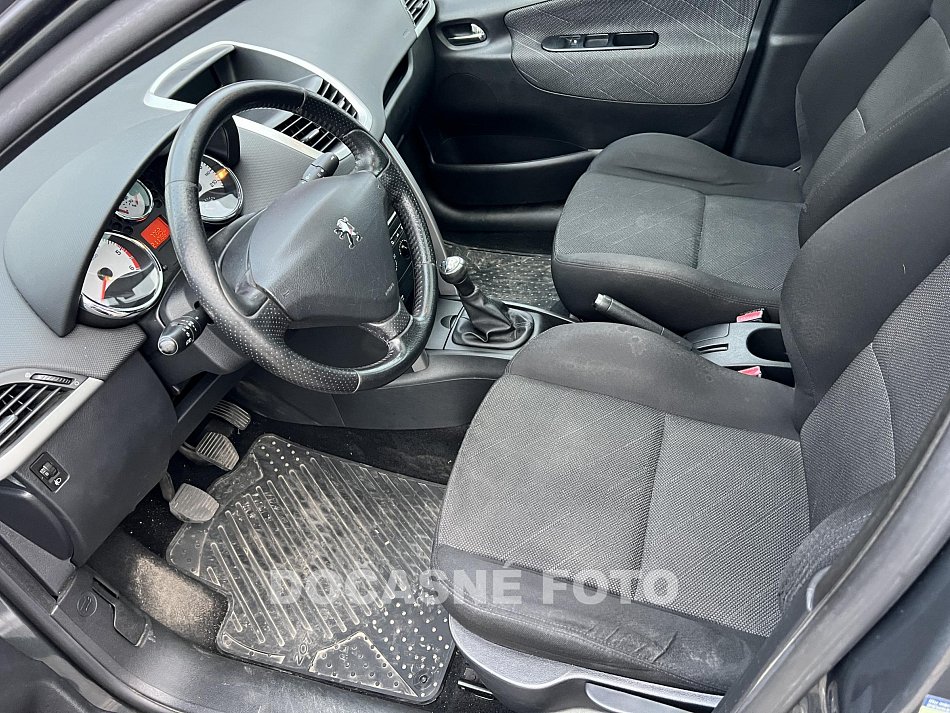 Peugeot 207 1.6 HDi 