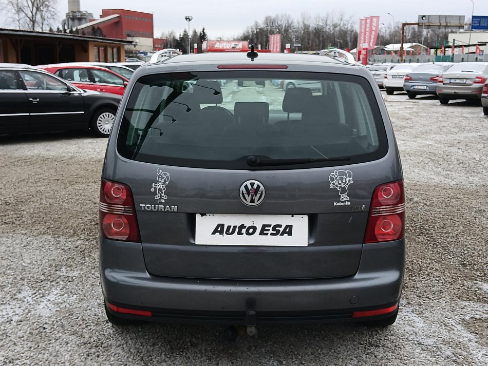 Volkswagen Touran 1.9 TDi 