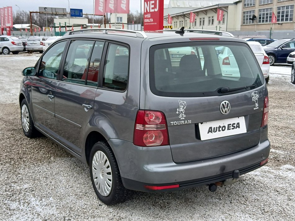 Volkswagen Touran 1.9 TDi 