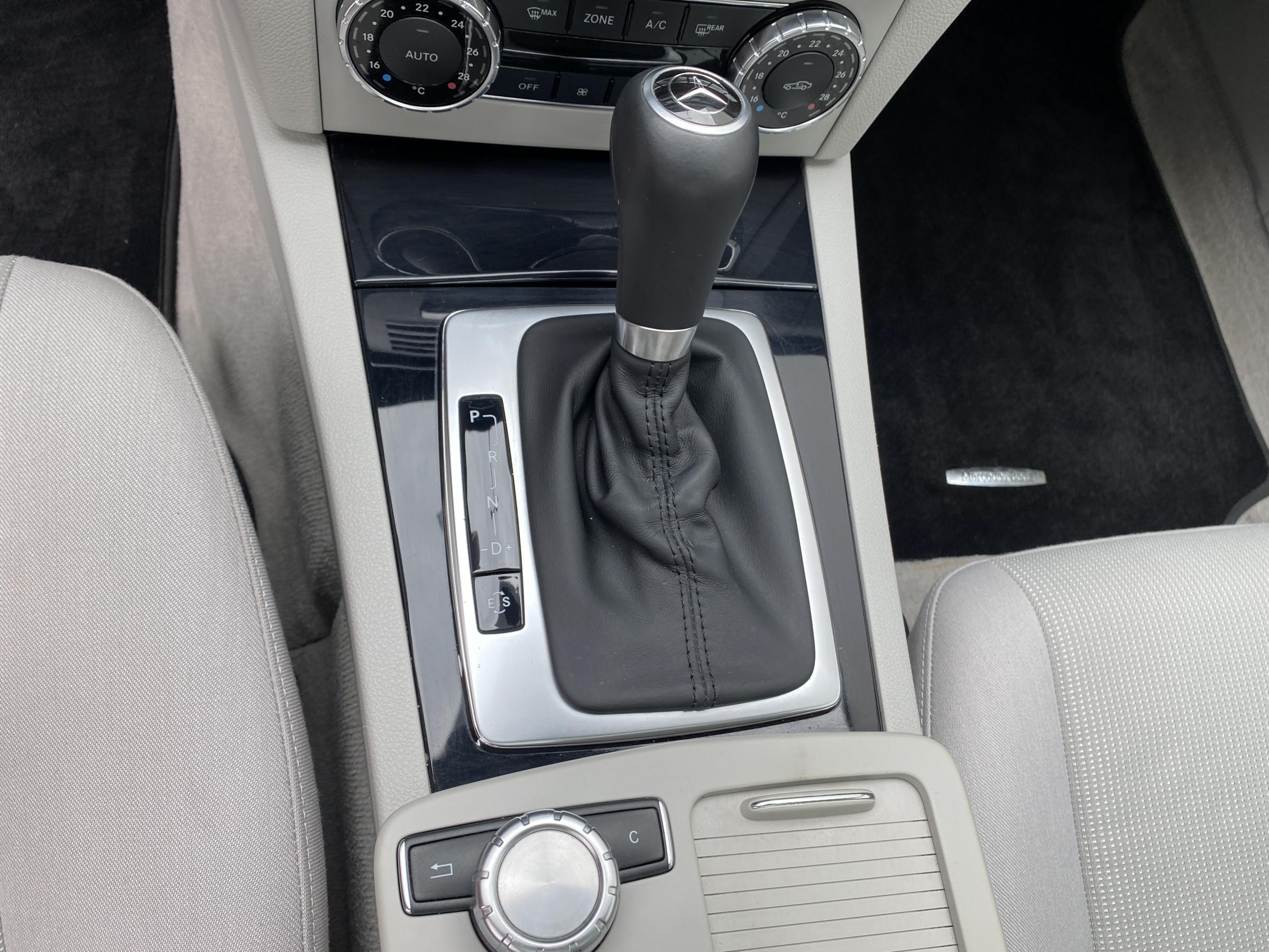 Mercedes-Benz Třída C, 2013 - pohled č. 16