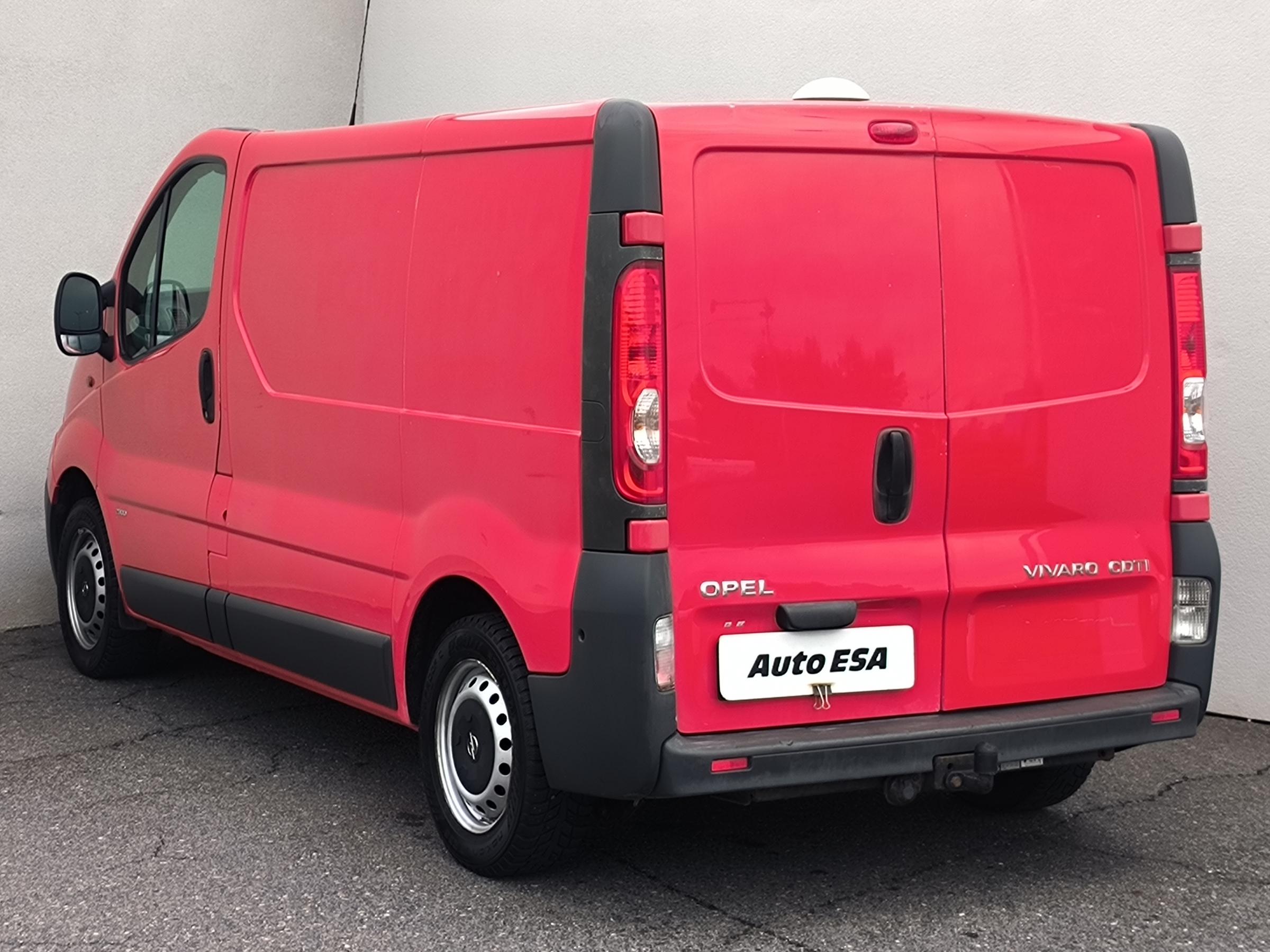 Opel Vivaro, 2014 - pohled č. 6