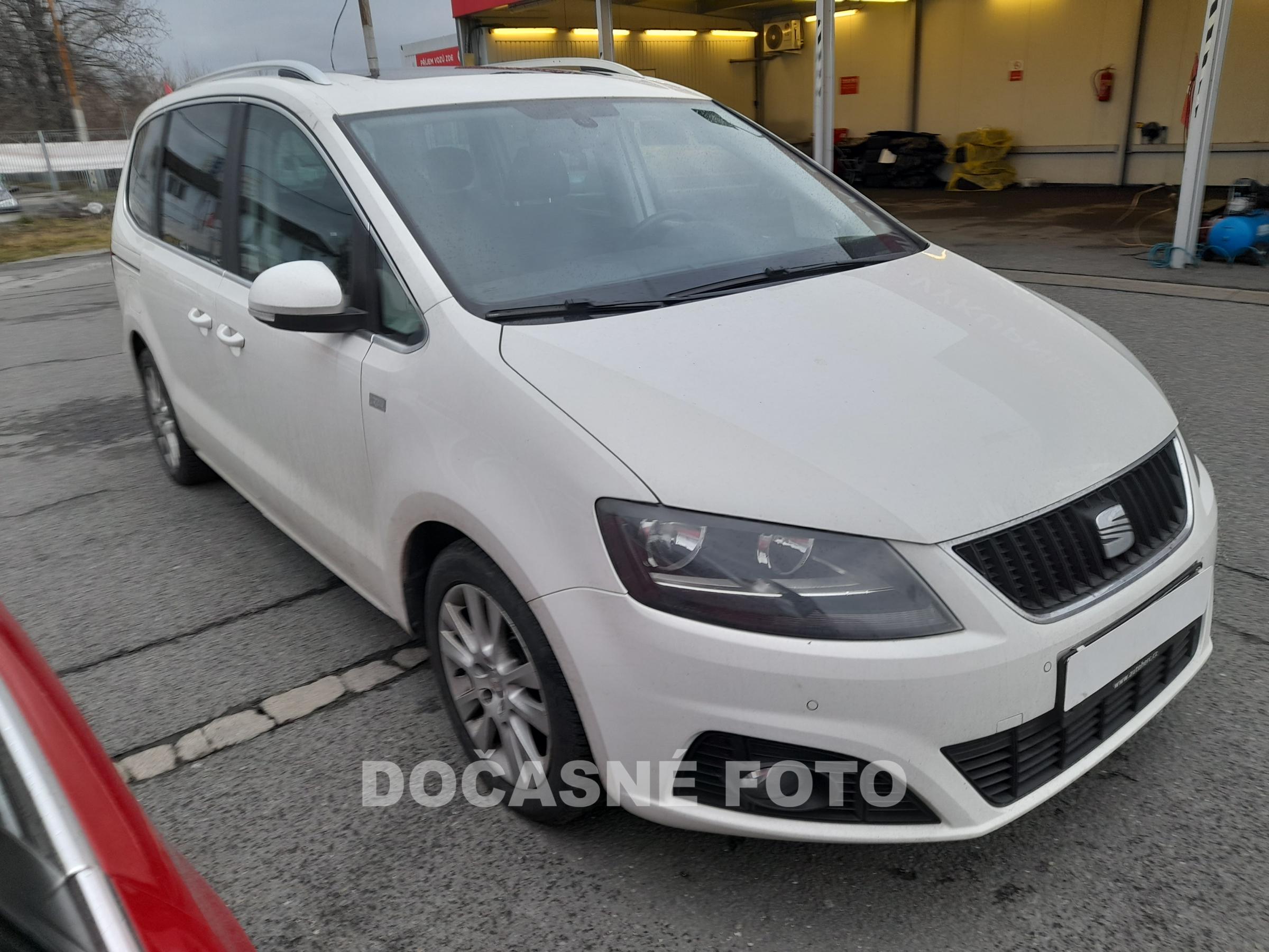 Seat Alhambra, 2012