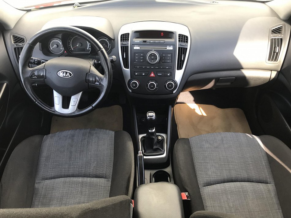 Kia Ceed 1.4CVVT 