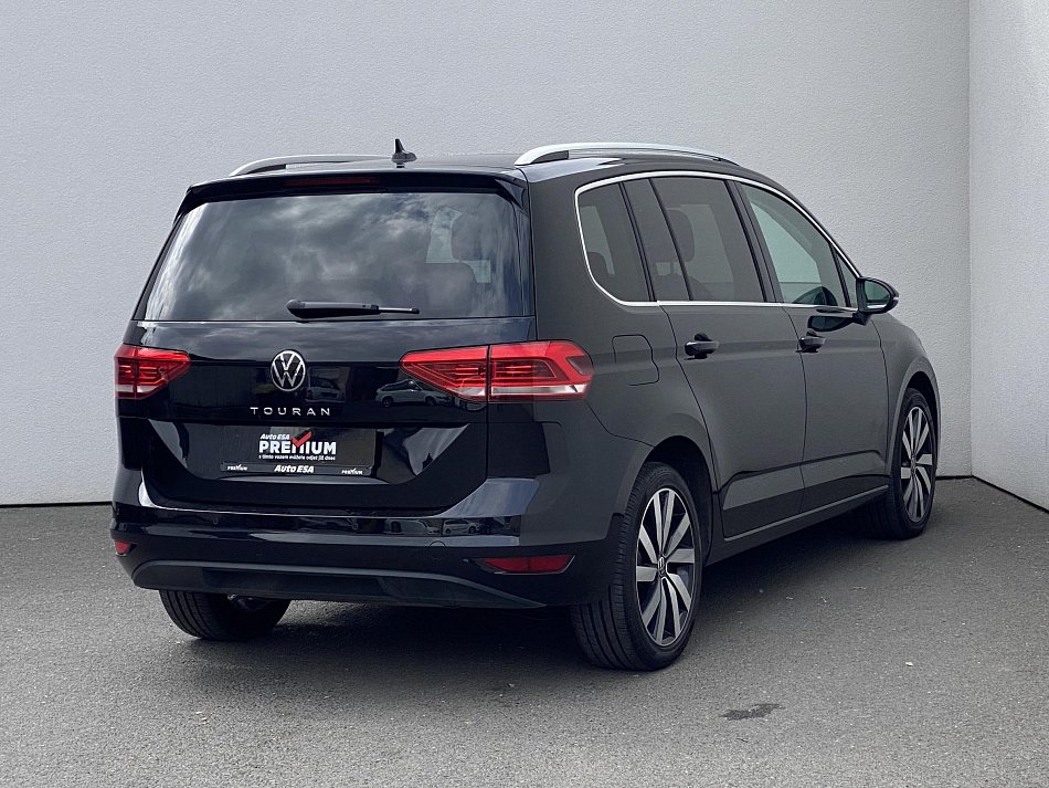 Volkswagen Touran 1.5TSi 