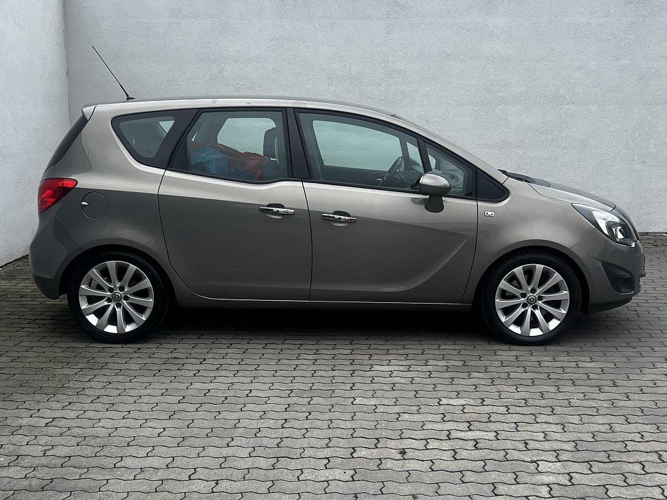 Opel Meriva 1.4T 