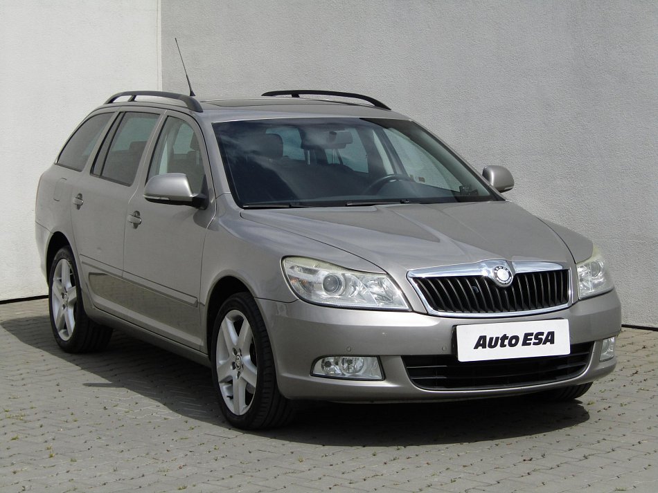 Škoda Octavia II 2.0 TDi Elegance