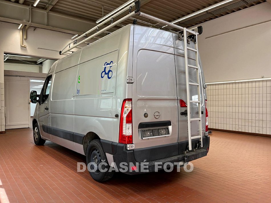 Opel Movano 2.3CDTi  DÍLNA