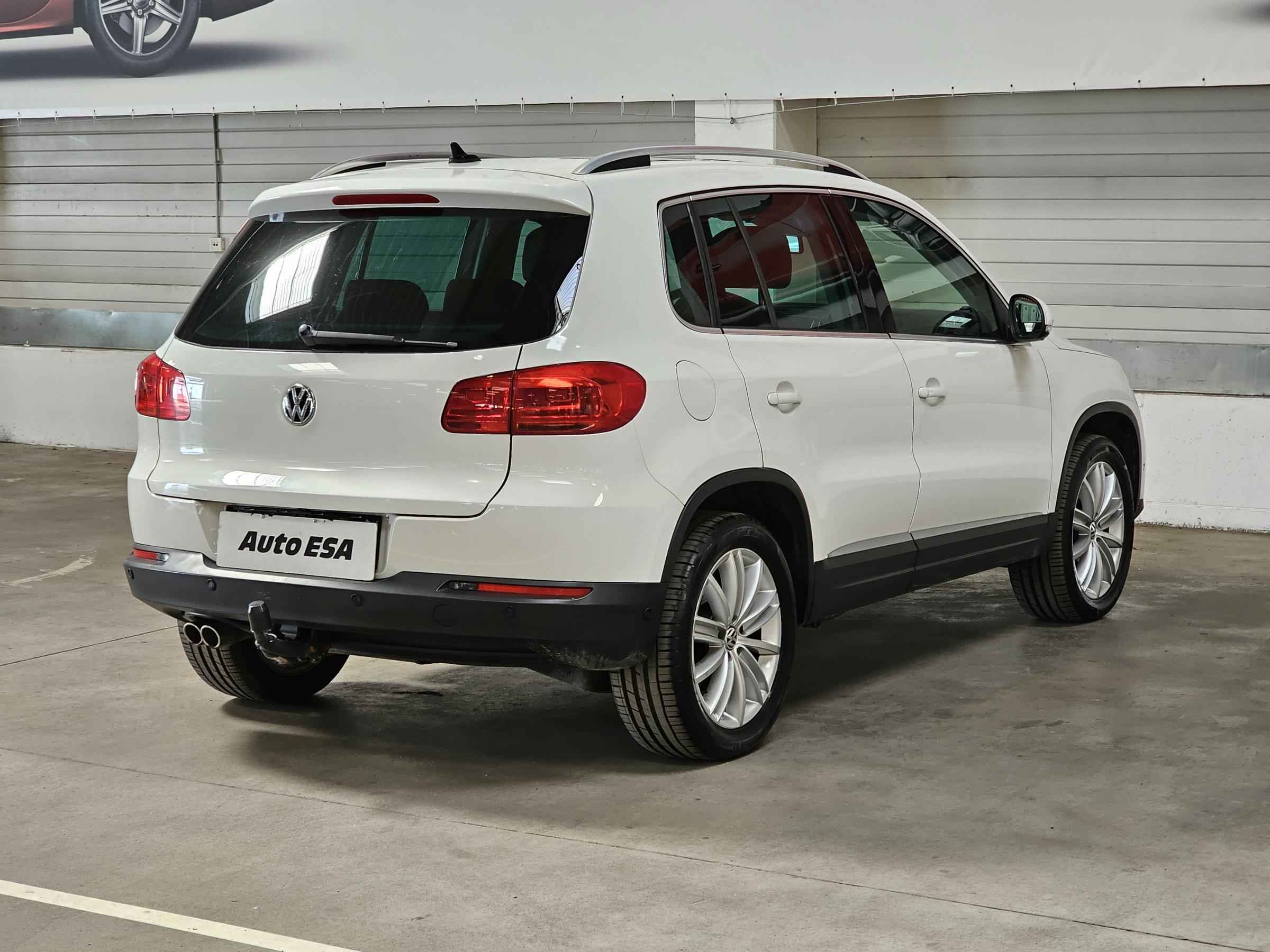 Volkswagen Tiguan, 2013 - pohled č. 4