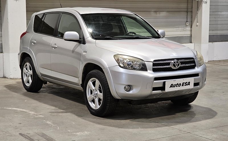 Toyota RAV4 2.2 D-CAT  4x4