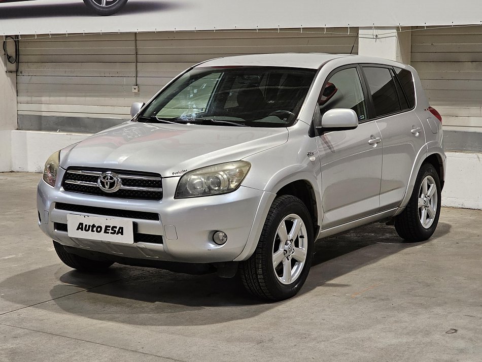 Toyota RAV4 2.2 D-CAT  4x4