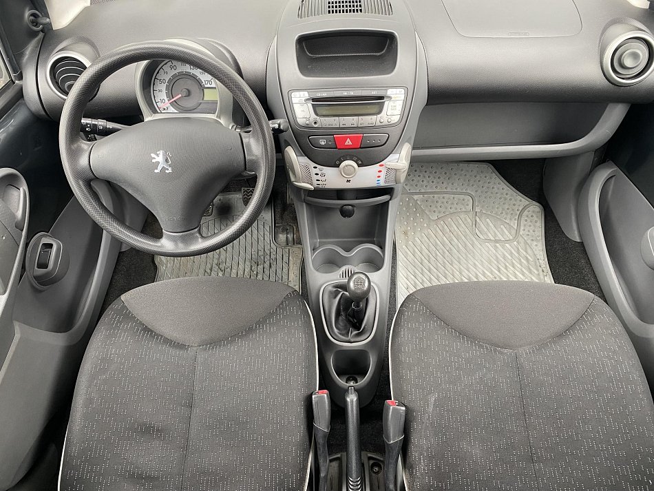 Peugeot 107 1.0i 