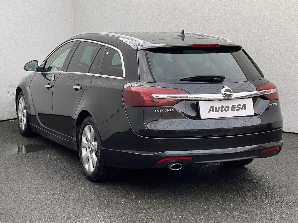 Opel Insignia 2.0 CDTi OPC line