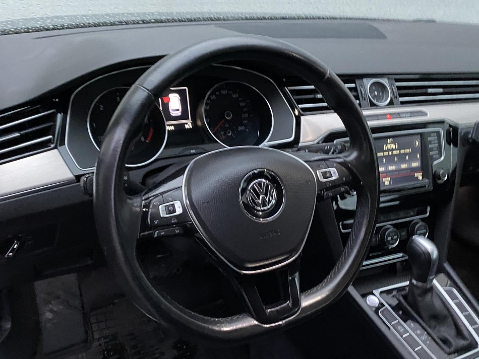 Volkswagen Passat 2.0 TDi Highline