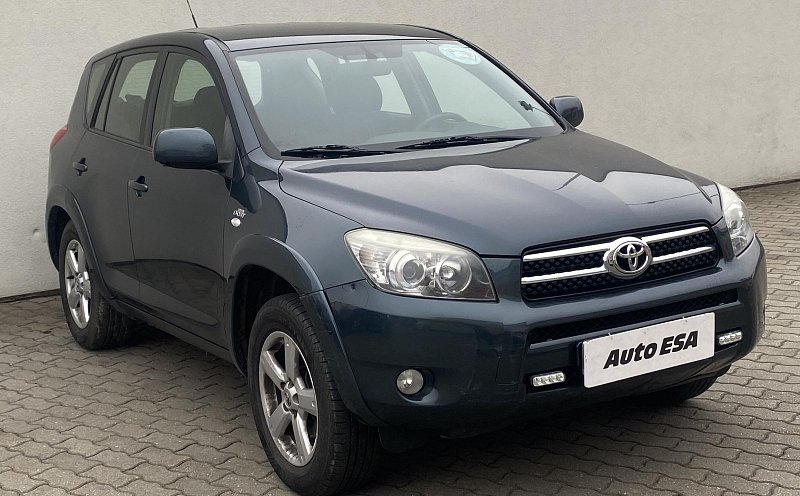 Toyota RAV4 2.2 DCAT 