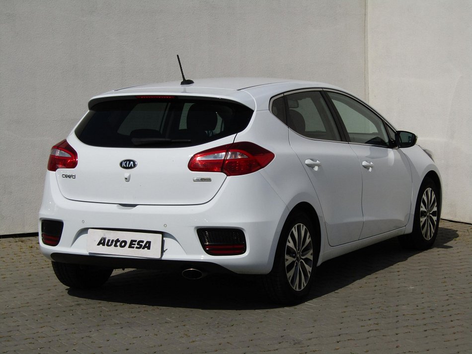 Kia Ceed 1.6 CRDi Exclusive