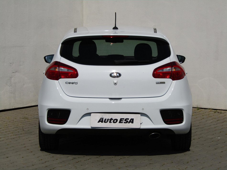 Kia Ceed 1.6 CRDi Exclusive