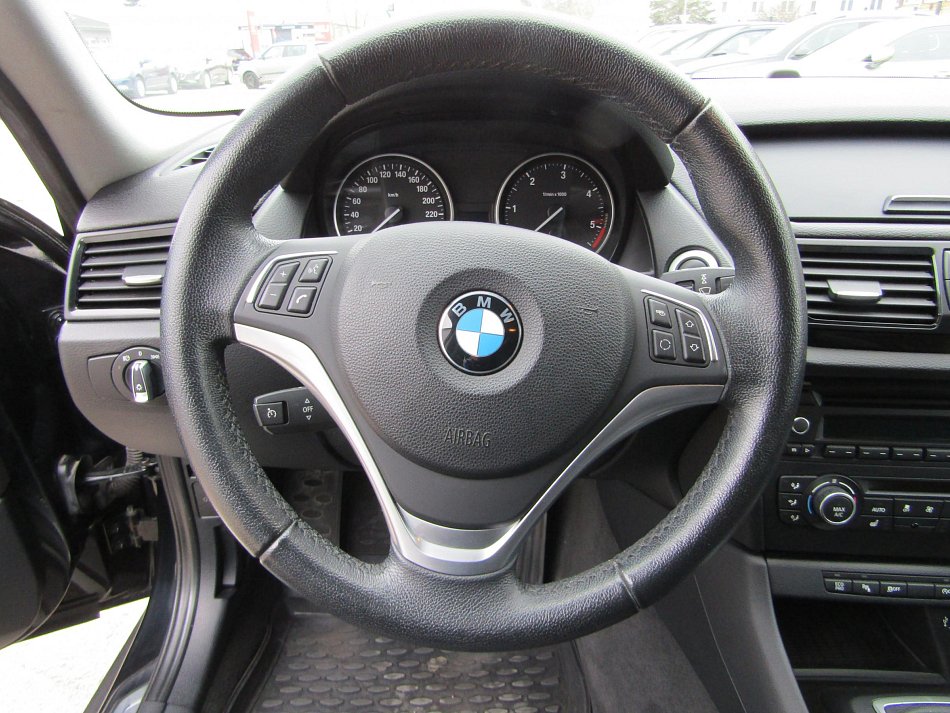 BMW X1 2.0 D  18d