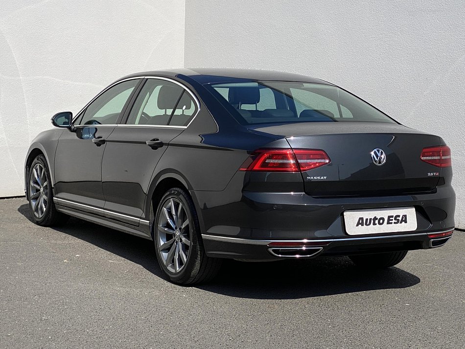 Volkswagen Passat 2.0 TDi Highline