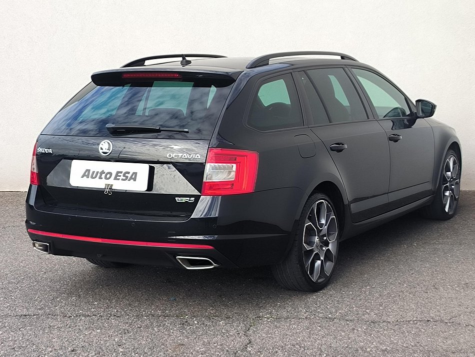 Škoda Octavia III 2.0 TDi RS Challange