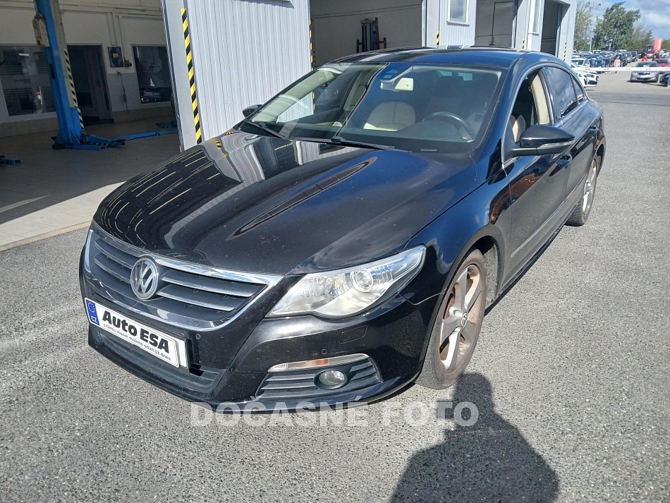 Volkswagen Passat CC 2.0 TDi 