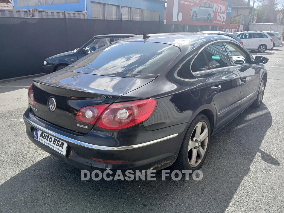 Volkswagen Passat CC 2.0 TDi 