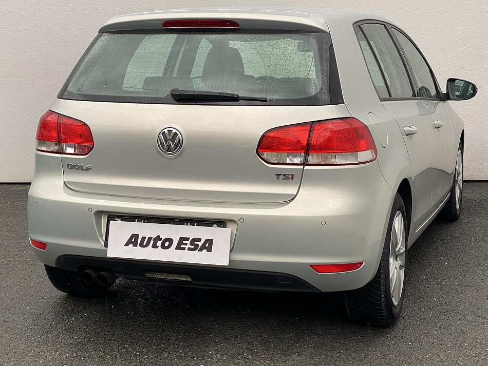 Volkswagen Golf 1.4 TSi Comfortline VI