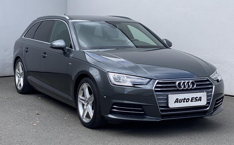 Audi A4 2.0TDi S-line