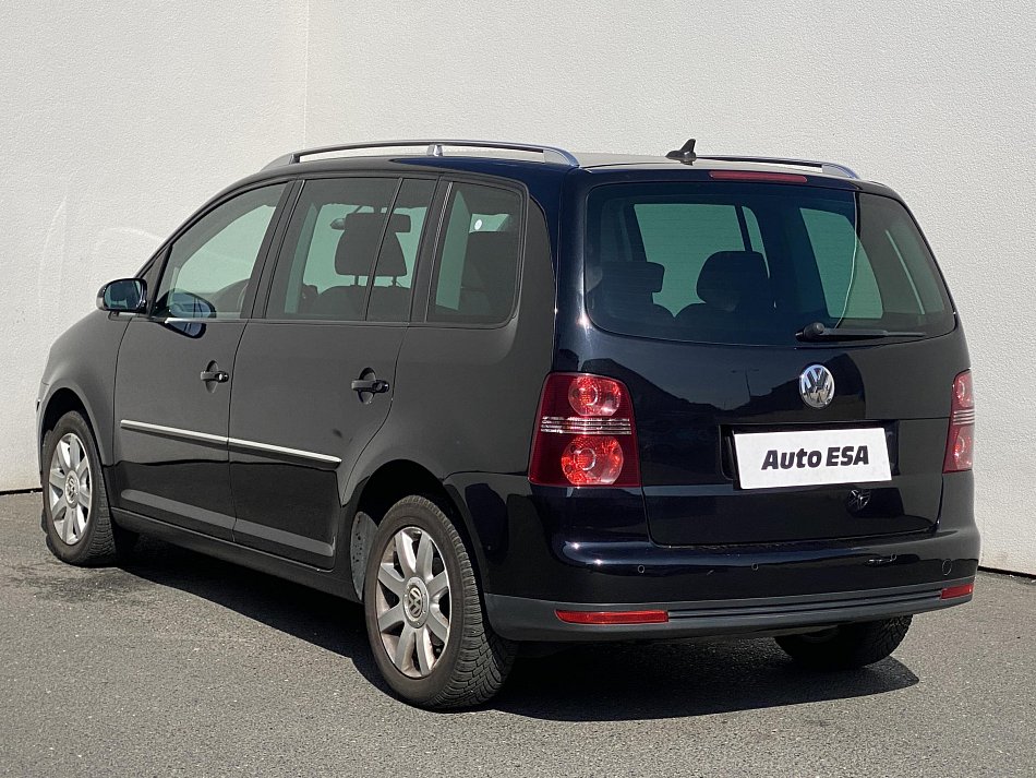 Volkswagen Touran 2.0TDi Highline