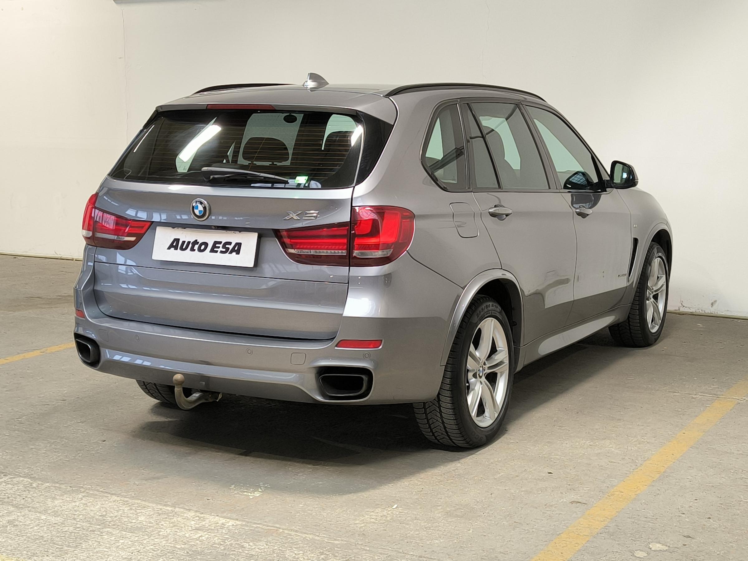 BMW X5, 2016 - pohled č. 6