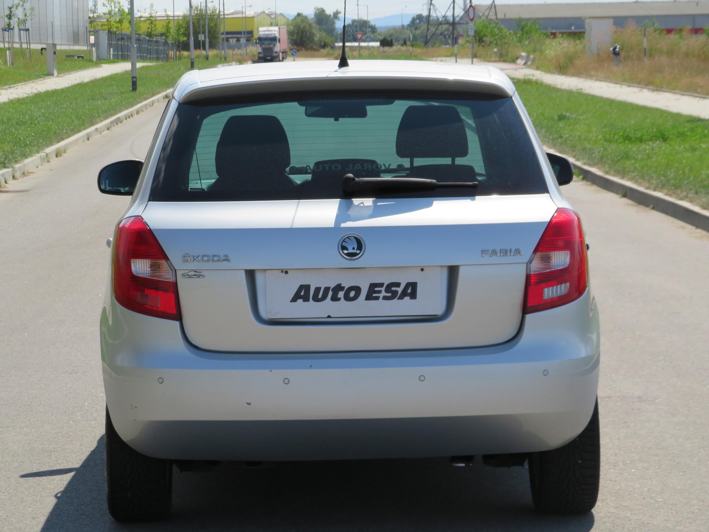 Škoda Fabia II, 2014 - pohled č. 6