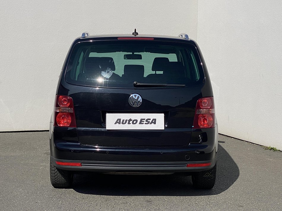 Volkswagen Touran 2.0TDi Highline