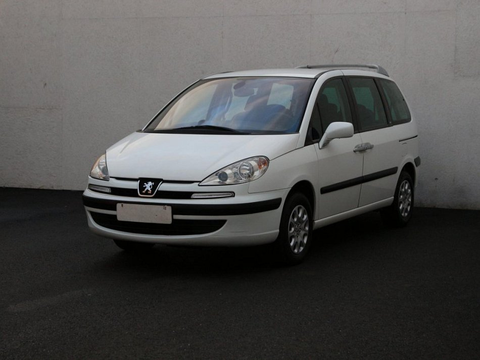 Peugeot 807 2.2HDi 