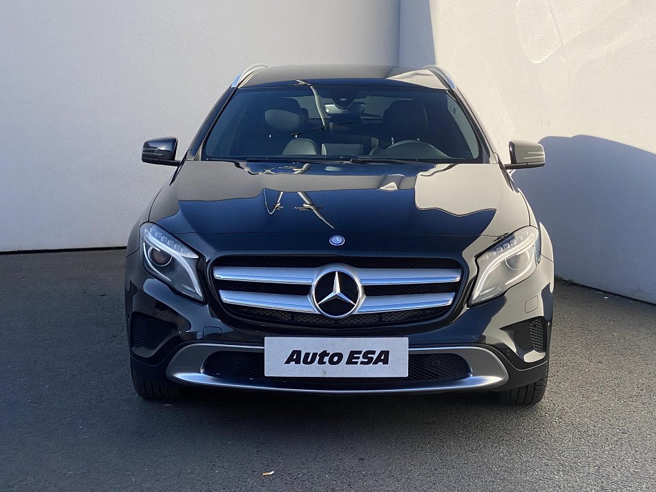 Mercedes-Benz GLA 2.2 