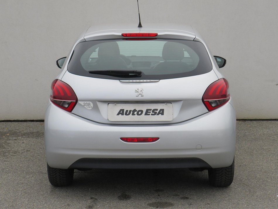 Peugeot 208 1.0i 