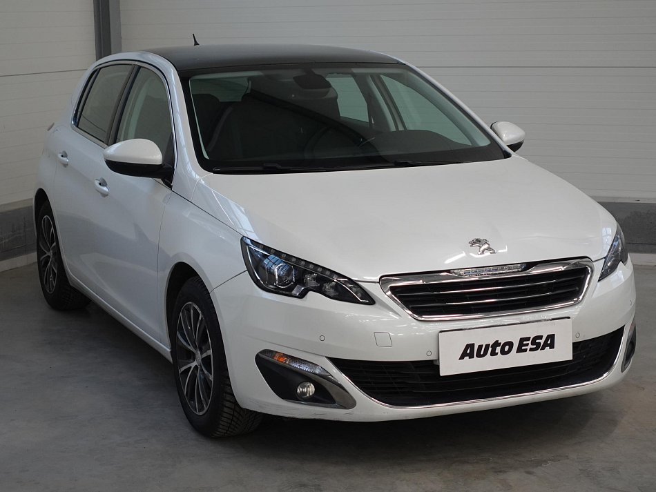 Peugeot 308 1.2 PT 