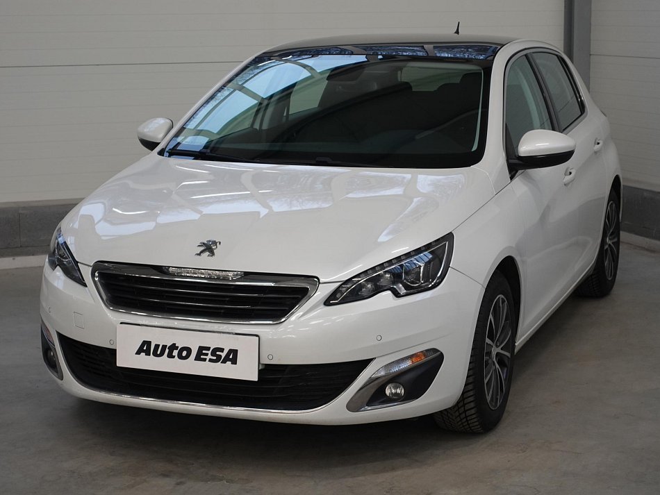 Peugeot 308 1.2 PT 